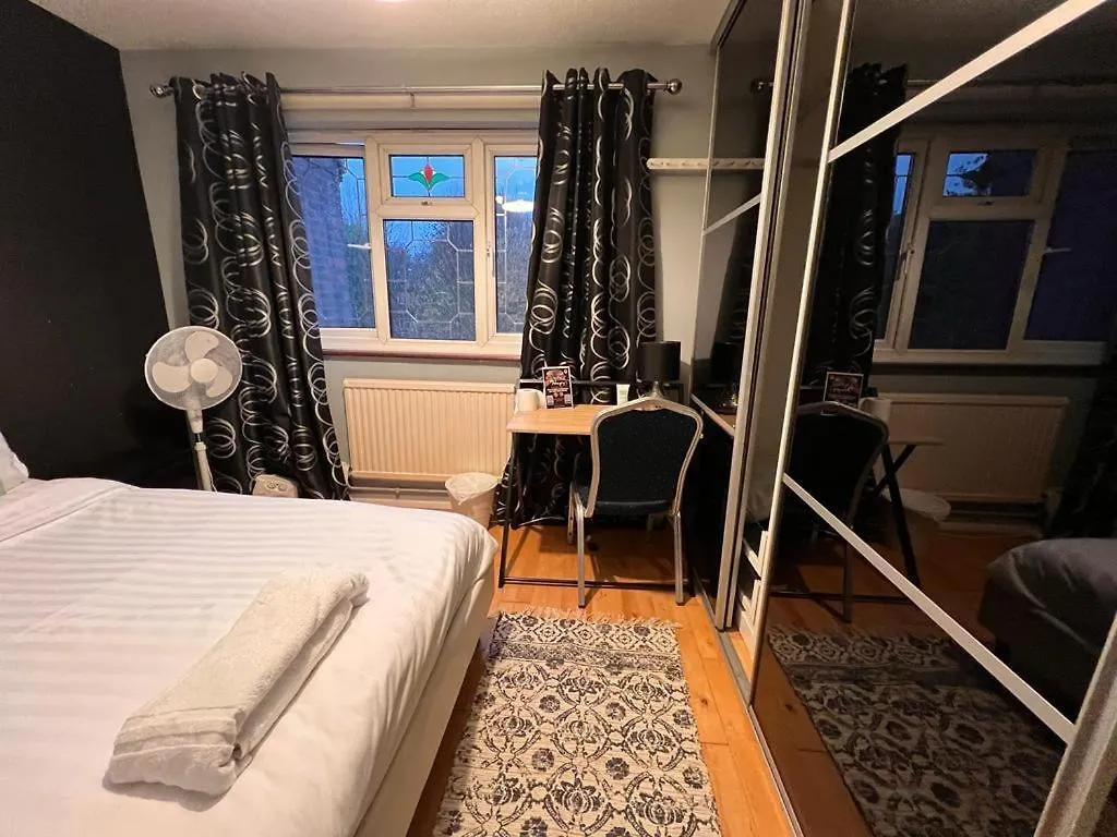 Twenty One Bed & Breakfast London 0*,  United Kingdom